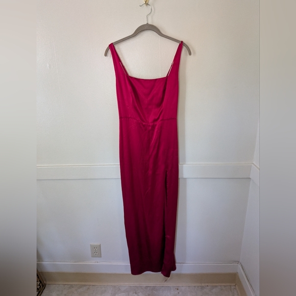 Reformation Dresses & Skirts - Solay Silk Dress Rhubarb Size 6 Reformation NWOT Never Worn Magenta Pink